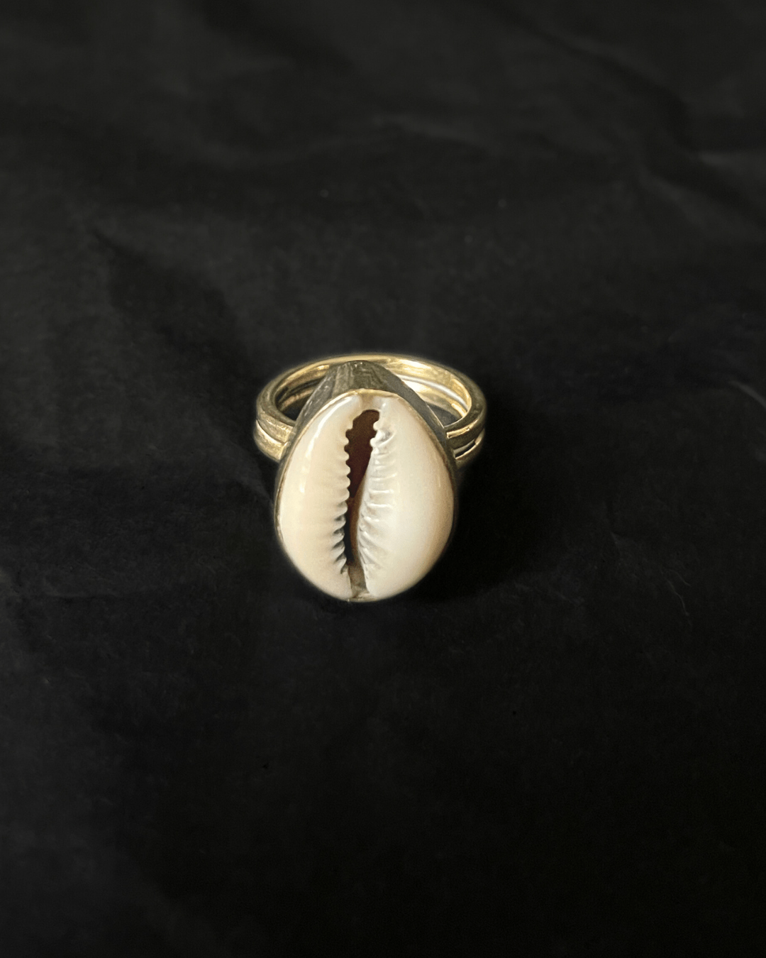 Bague en bronze et cauri - Ledoux Store