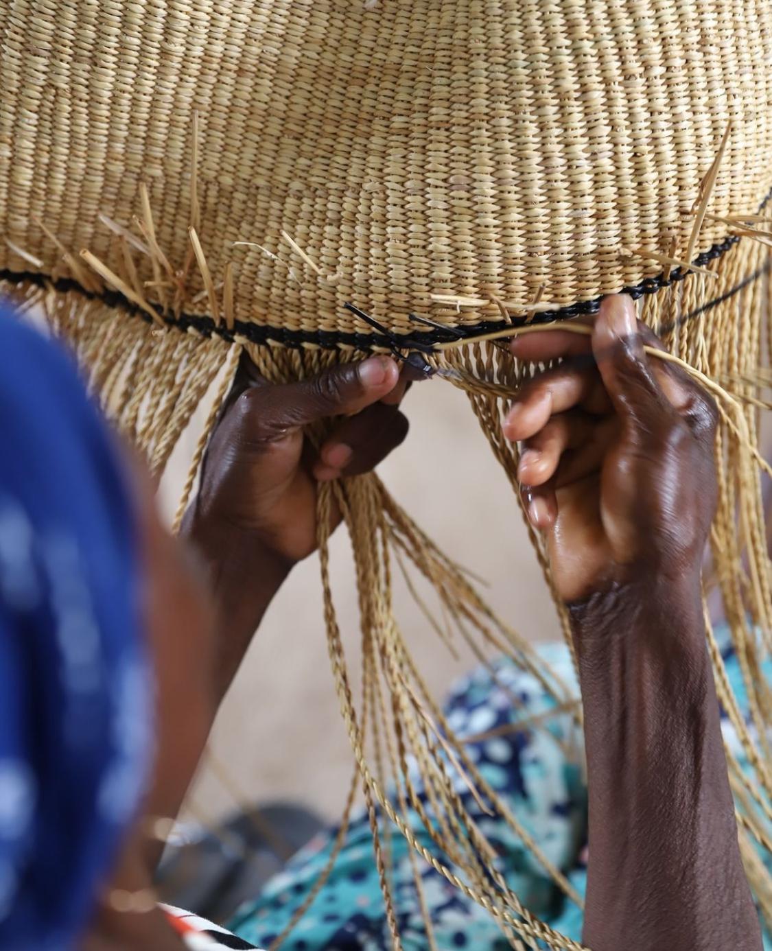 Bac à linges tressé en fibres naturelles - Bolga - Ledoux Store