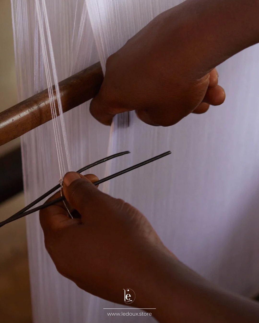 Chapeau en daim végétal avec ceinture amovible en tissu africain au choix - Ledoux Store