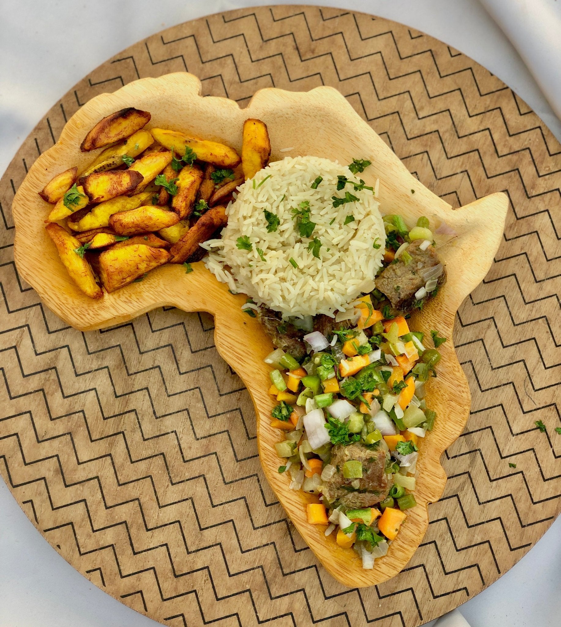 Plateaux en bois personnalisés - Fait main au Bénin - Ledoux Store